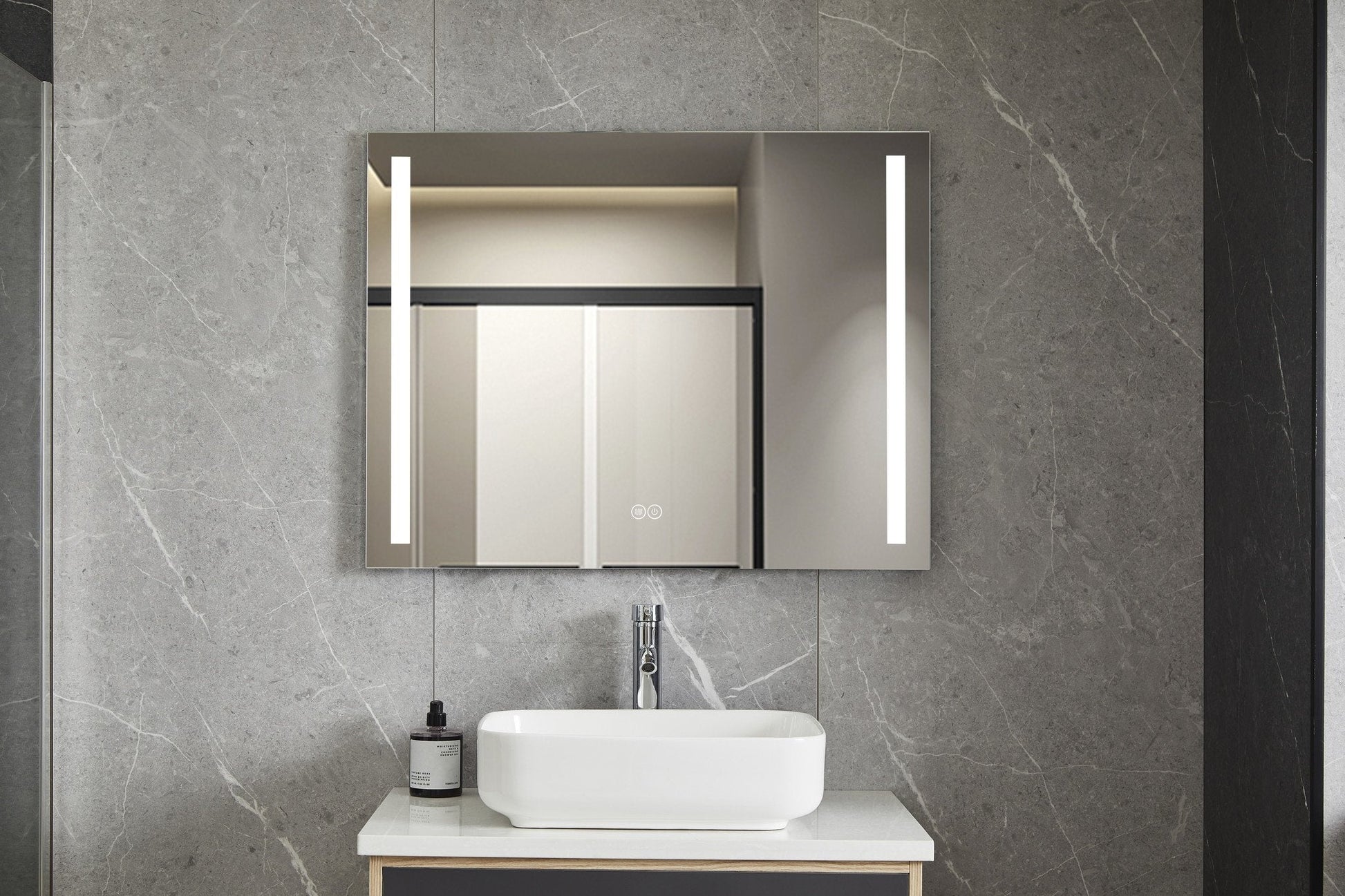 Spiegel 60 x 120 cm frameloos, inbouw led verlichting en anti condens